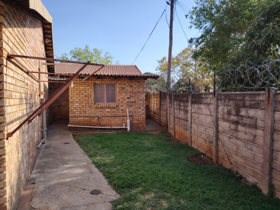 3 Bedroom Property for Sale in Bodorp North West